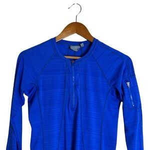 Athleta blue 1/4 zip long sleeve athletic shirt. Size small